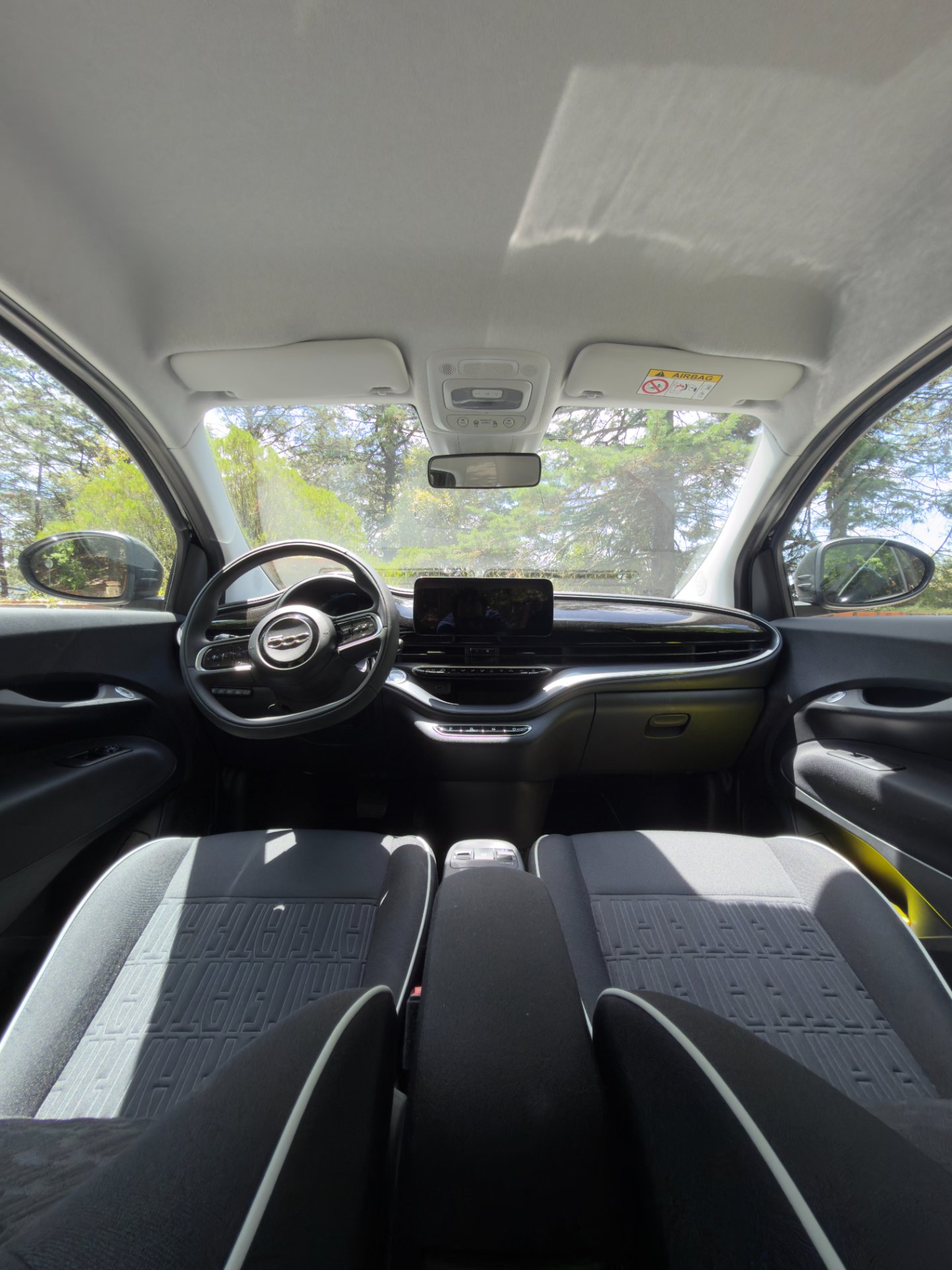 Fiat 500e 8