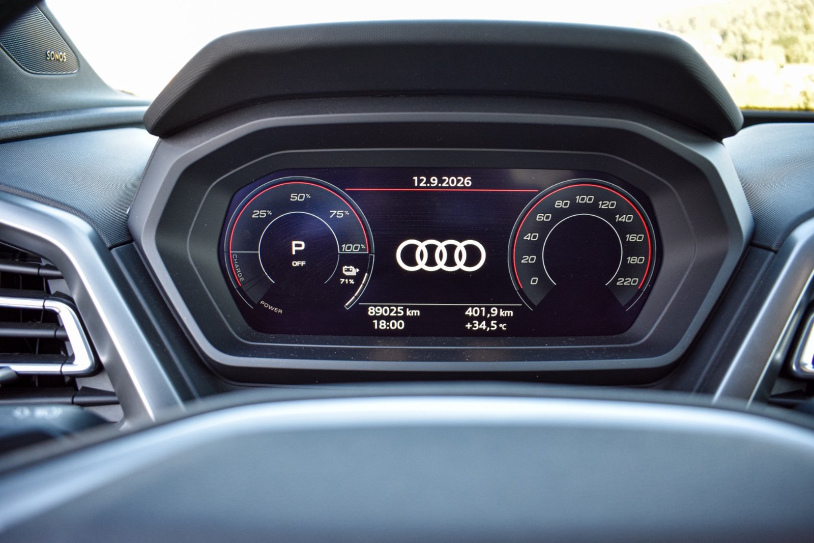 Audi Q4 e-tron 17