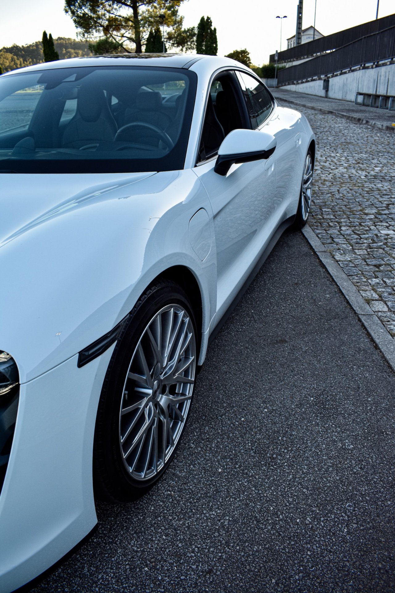 Porsche Taycan 5
